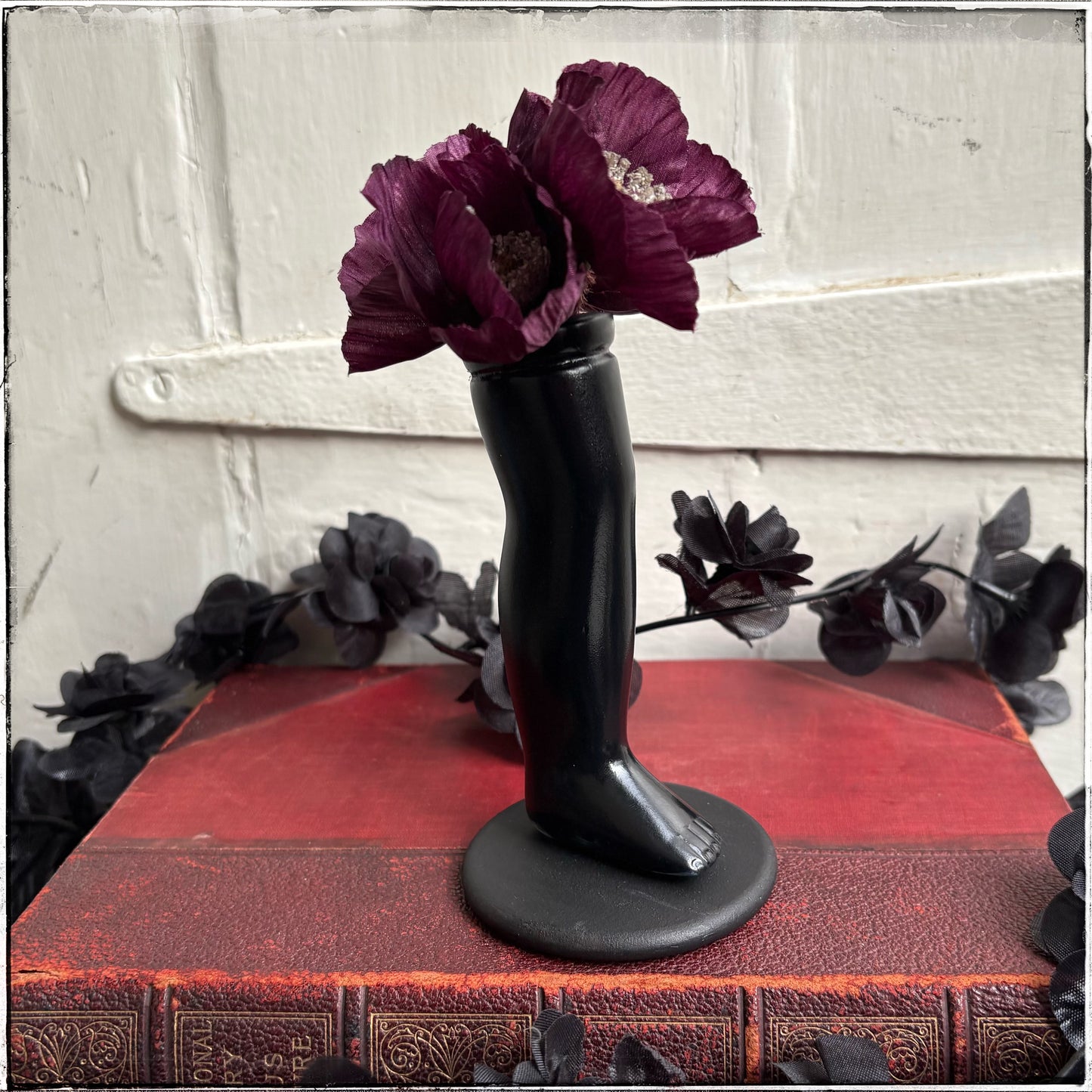 Small Doll Leg Vase - Black