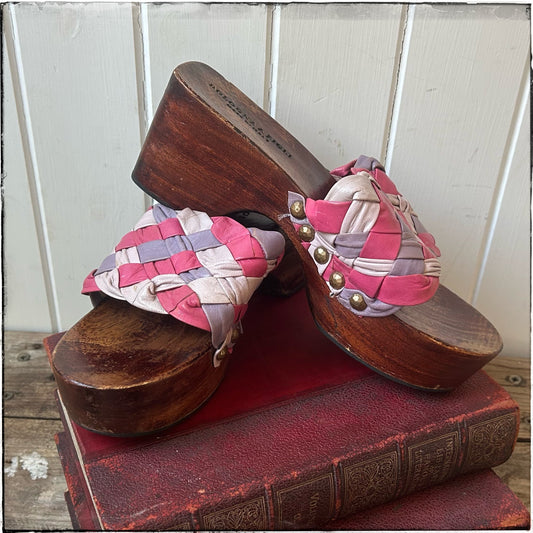 Vintage 70s Leather Clogs - Size 6
