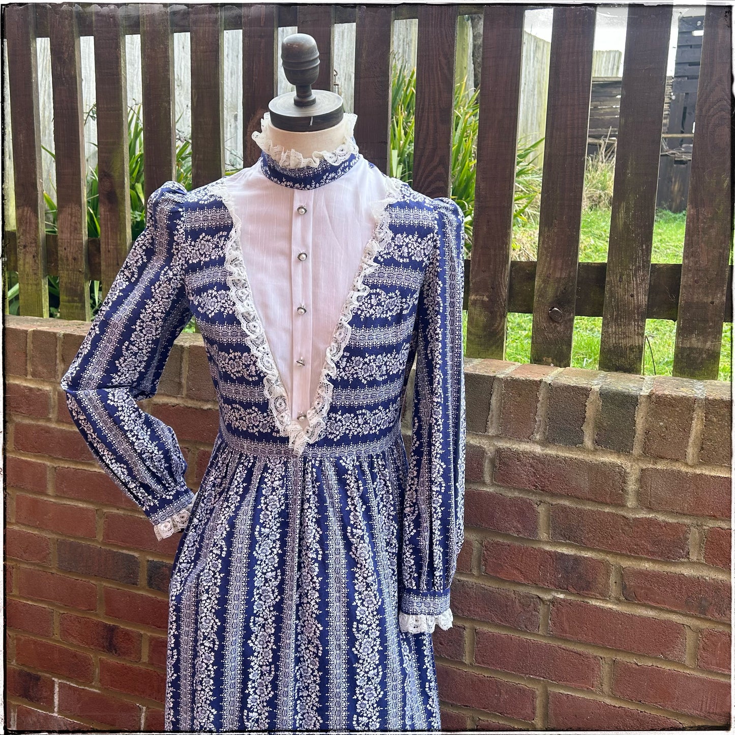 Vintage 70s Dollyrockers Prairie Maxi Dress