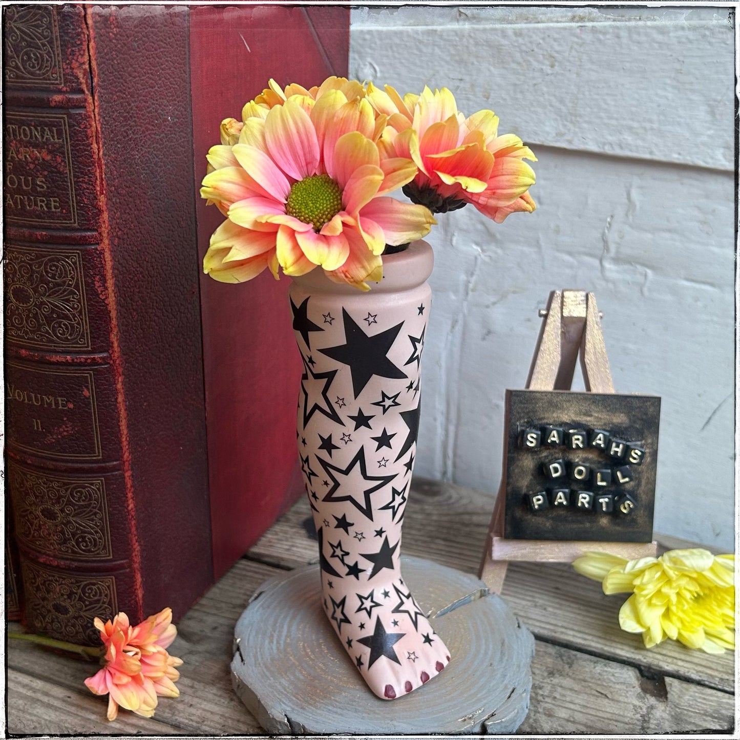 Doll Leg Vase - Stars