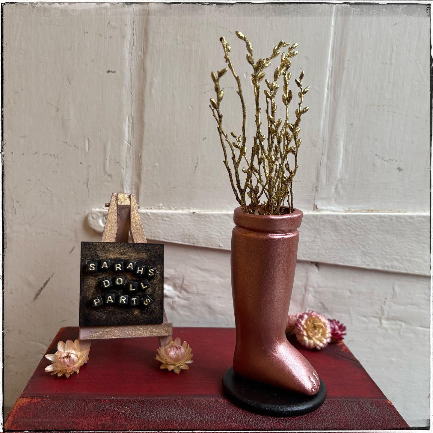 Medium Doll Leg Vase - Rose Gold