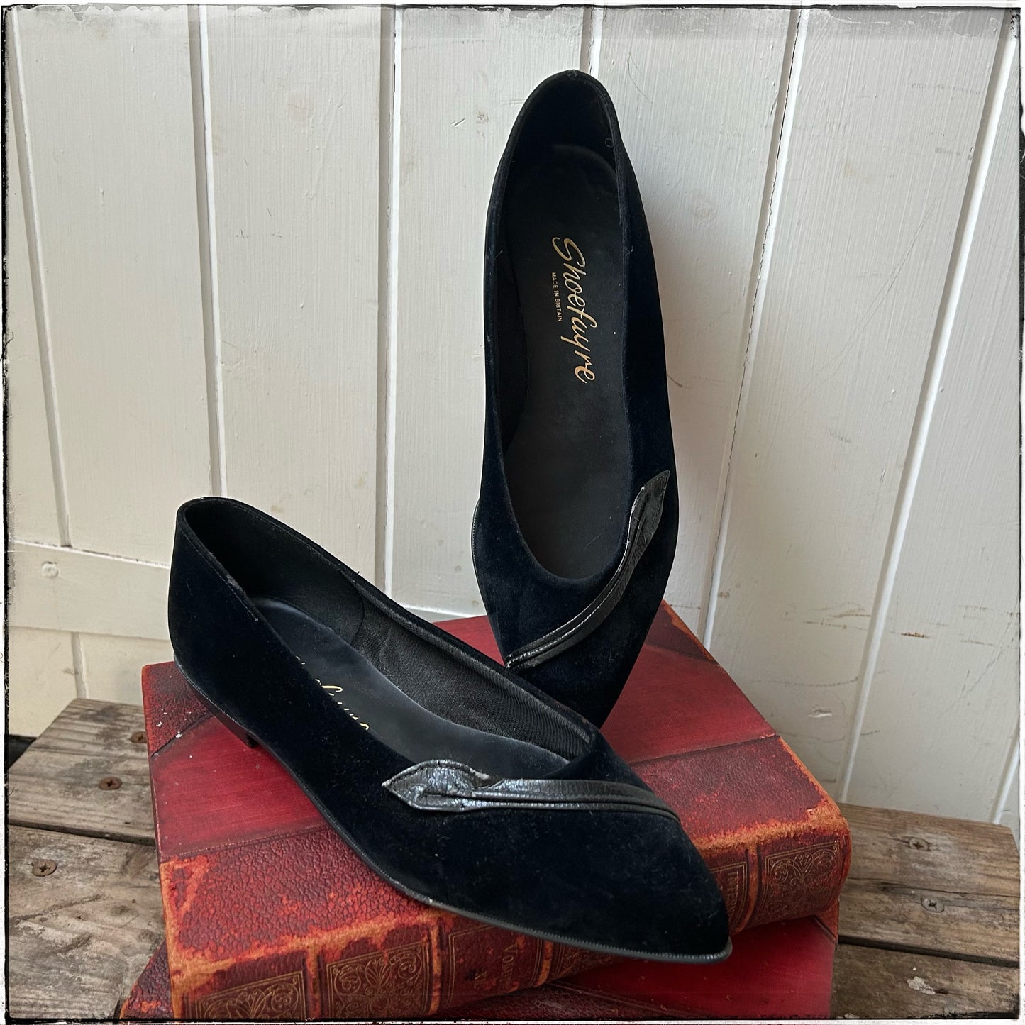 Vintage 80s Black Suede Leather Detail Flats