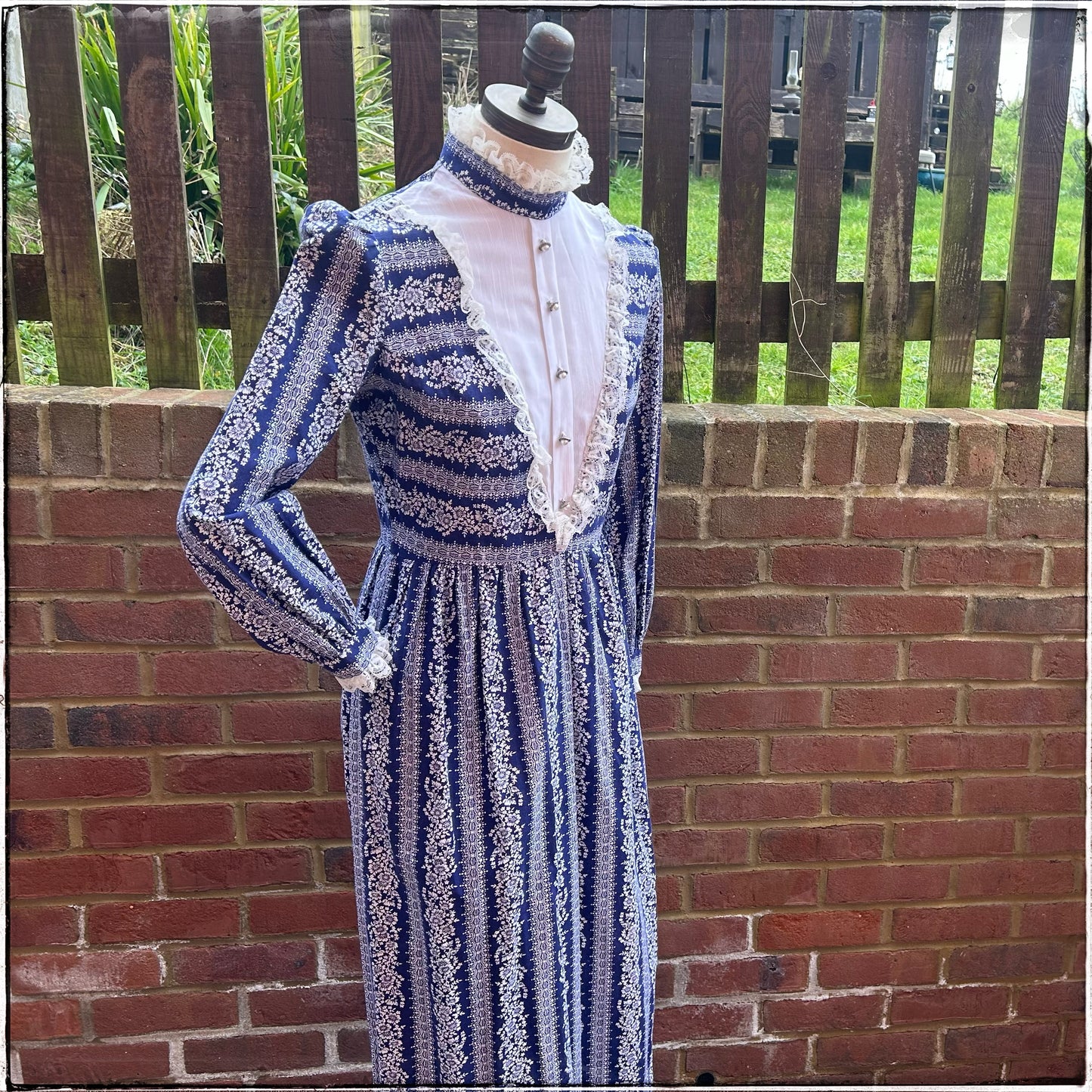 Vintage 70s Dollyrockers Prairie Maxi Dress