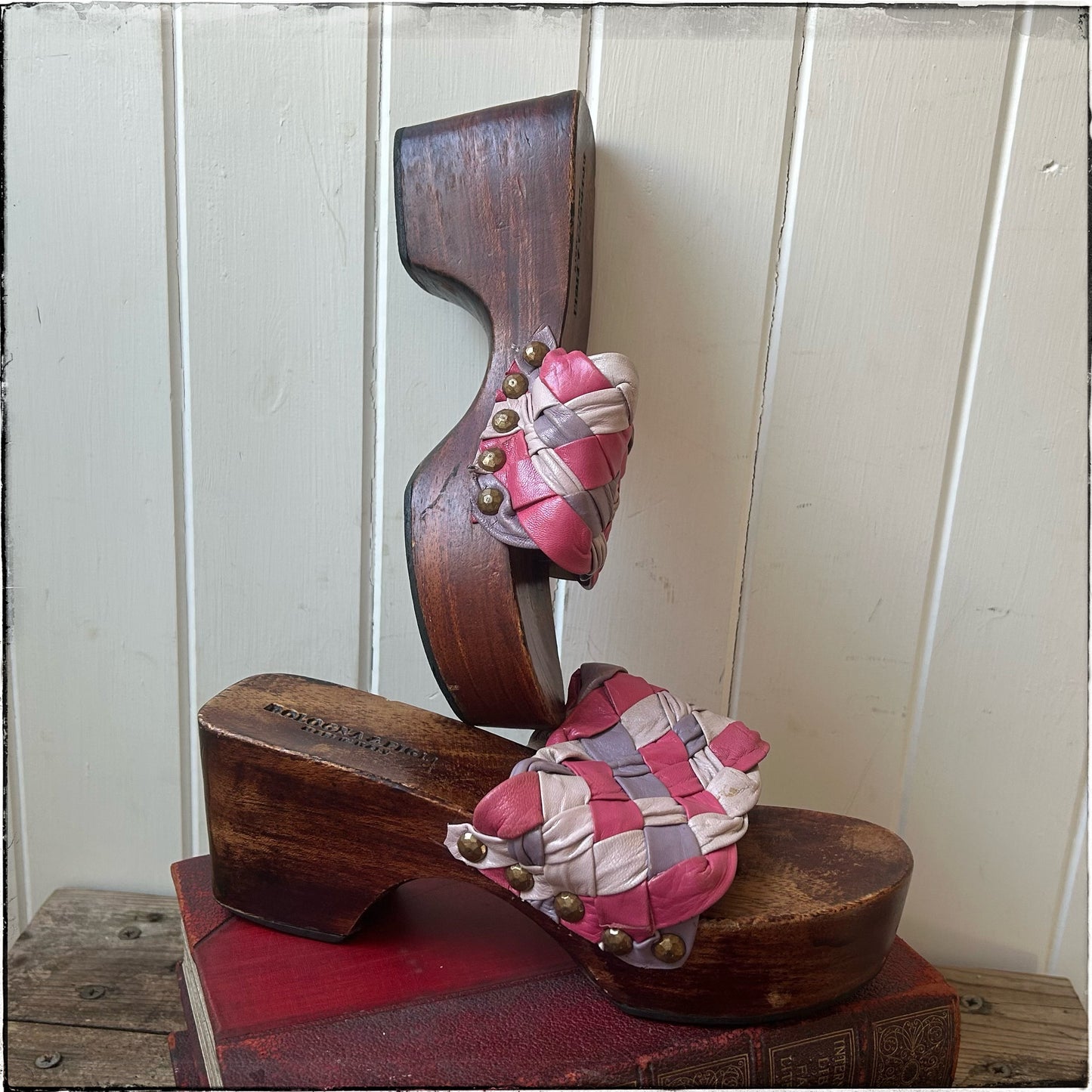 Vintage 70s Leather Clogs - Size 6