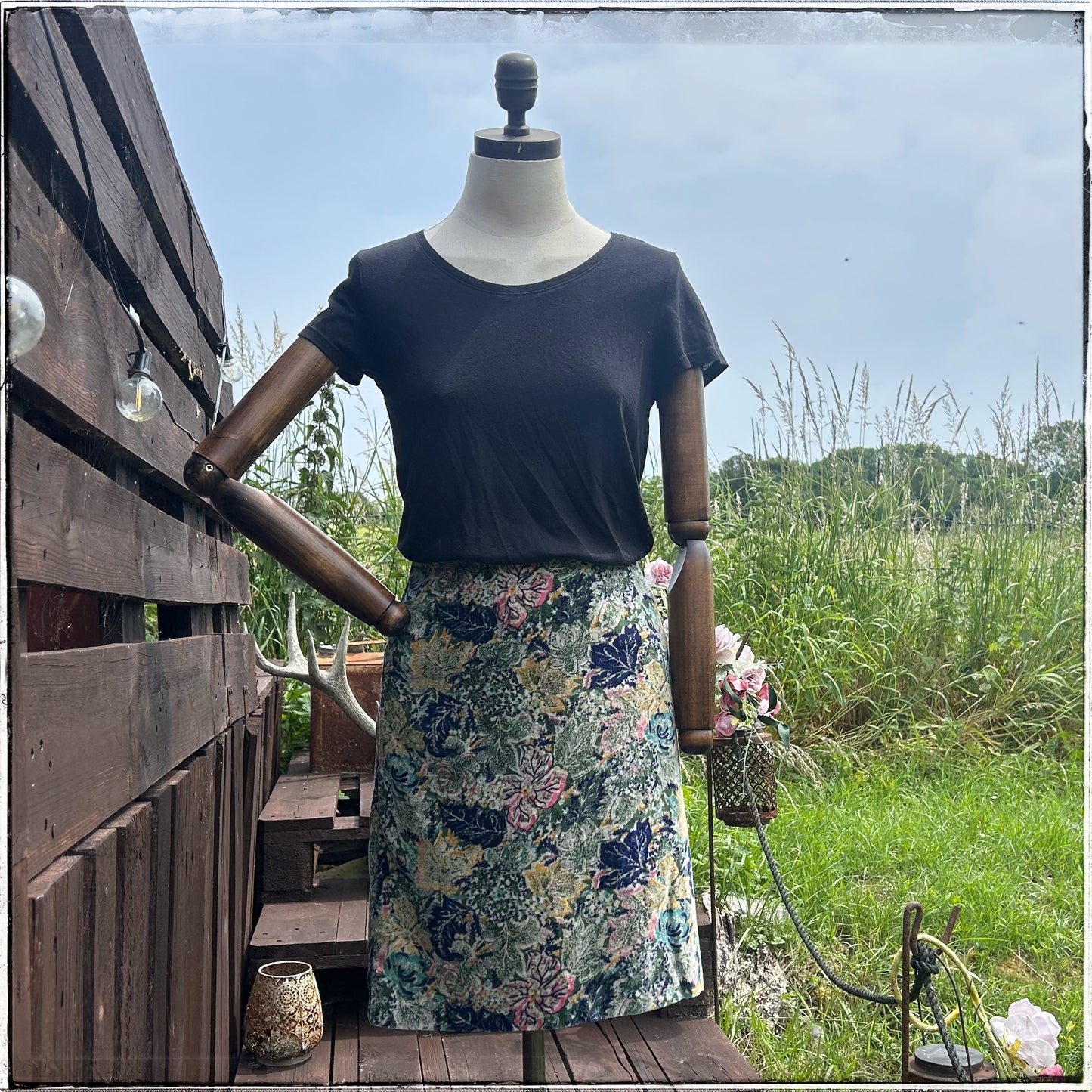 Vintage 80s Tapestry Mini Skirt