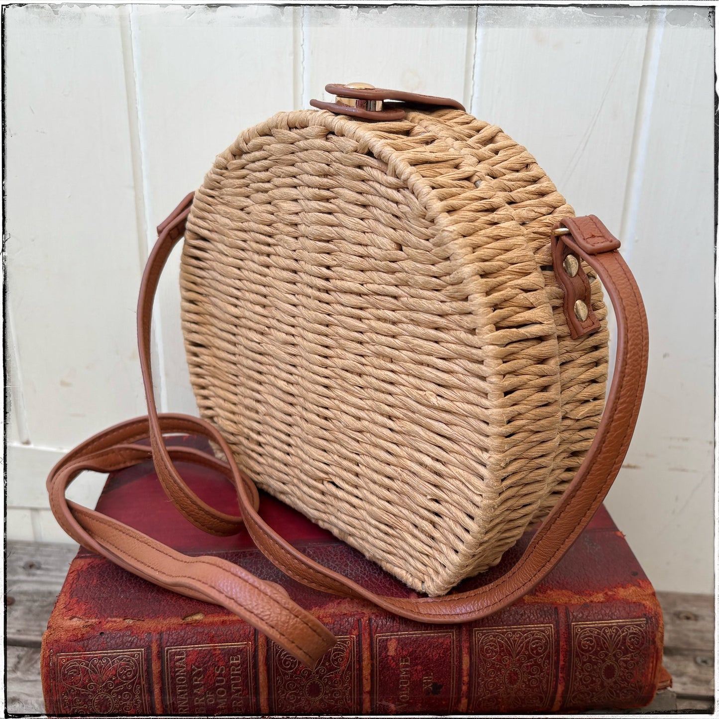 Vintage Style Woven Circular Shoulder Bag