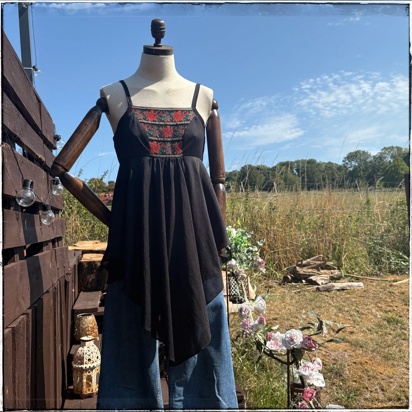 Vintage 70s Mr Darren Embroidered Top