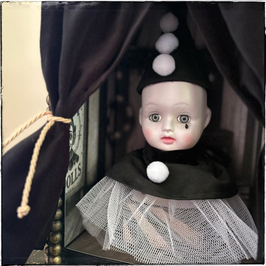 Circus of Dolls - The Clown