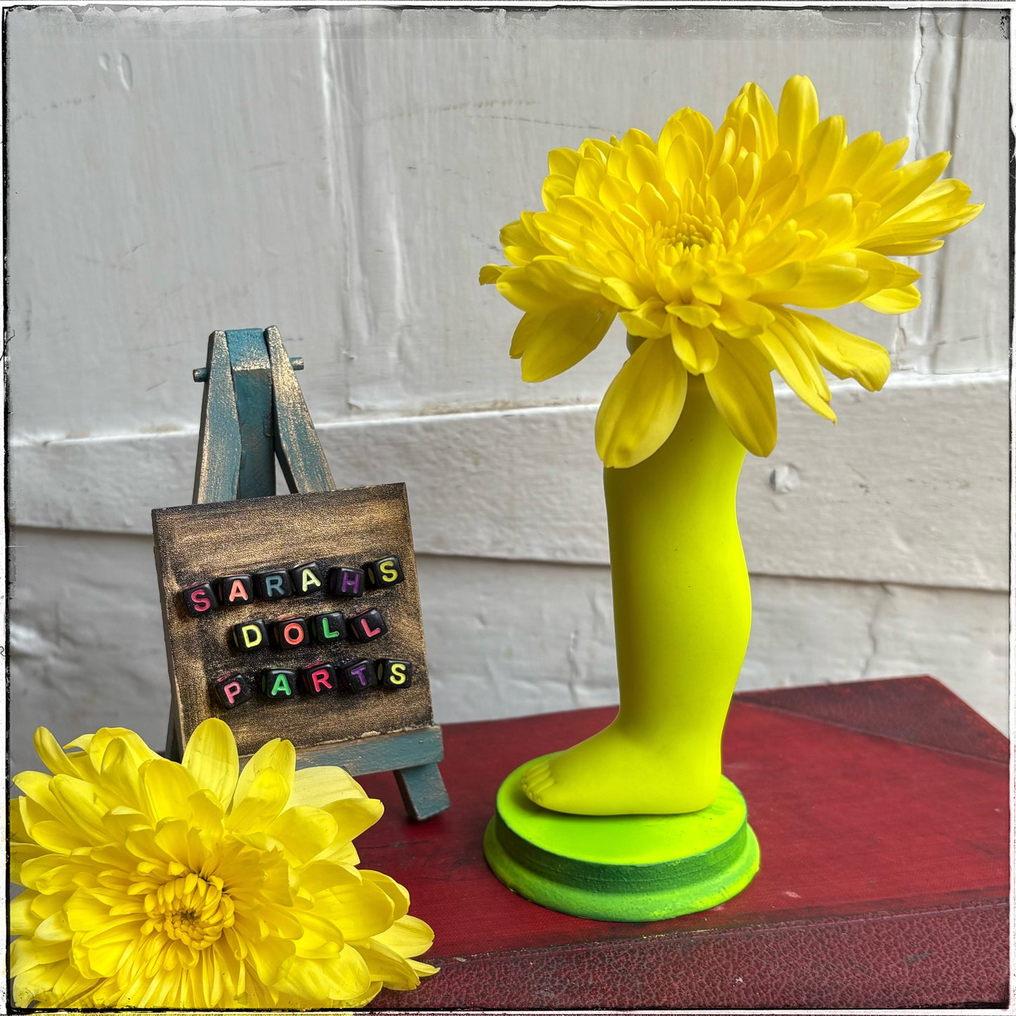 Small Doll Leg Vase - Neon Yellow