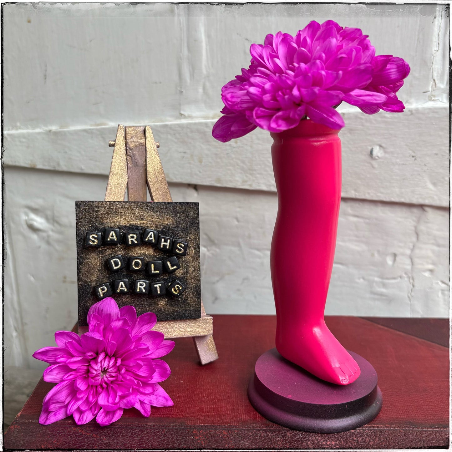 Small Doll Leg Vase - Neon Pink