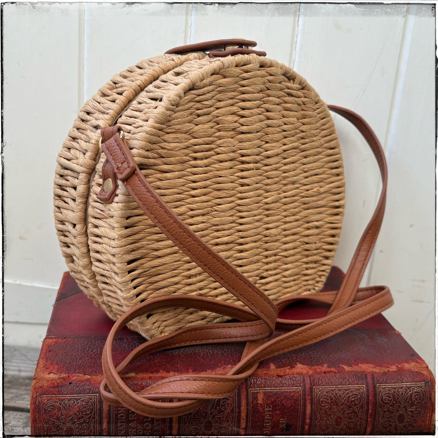 Vintage Style Woven Circular Shoulder Bag