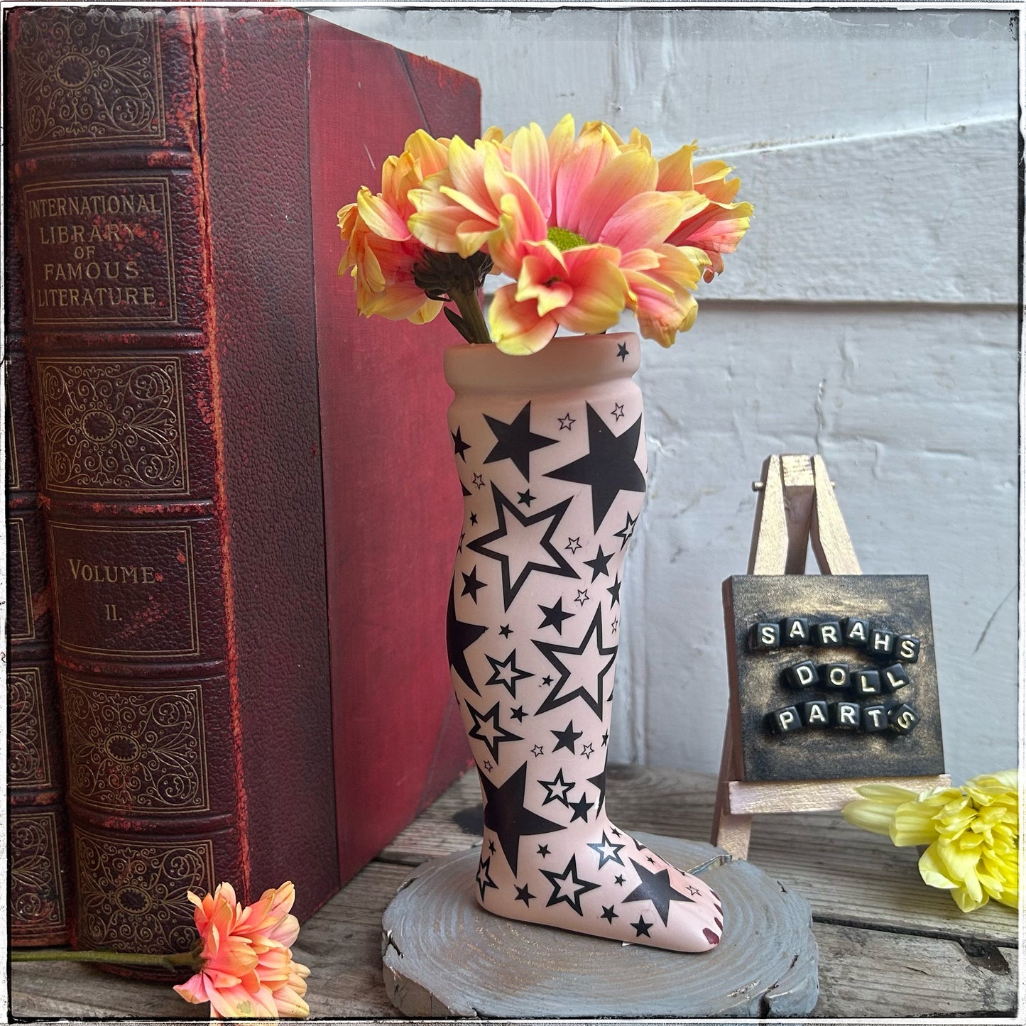 Doll Leg Vase - Stars