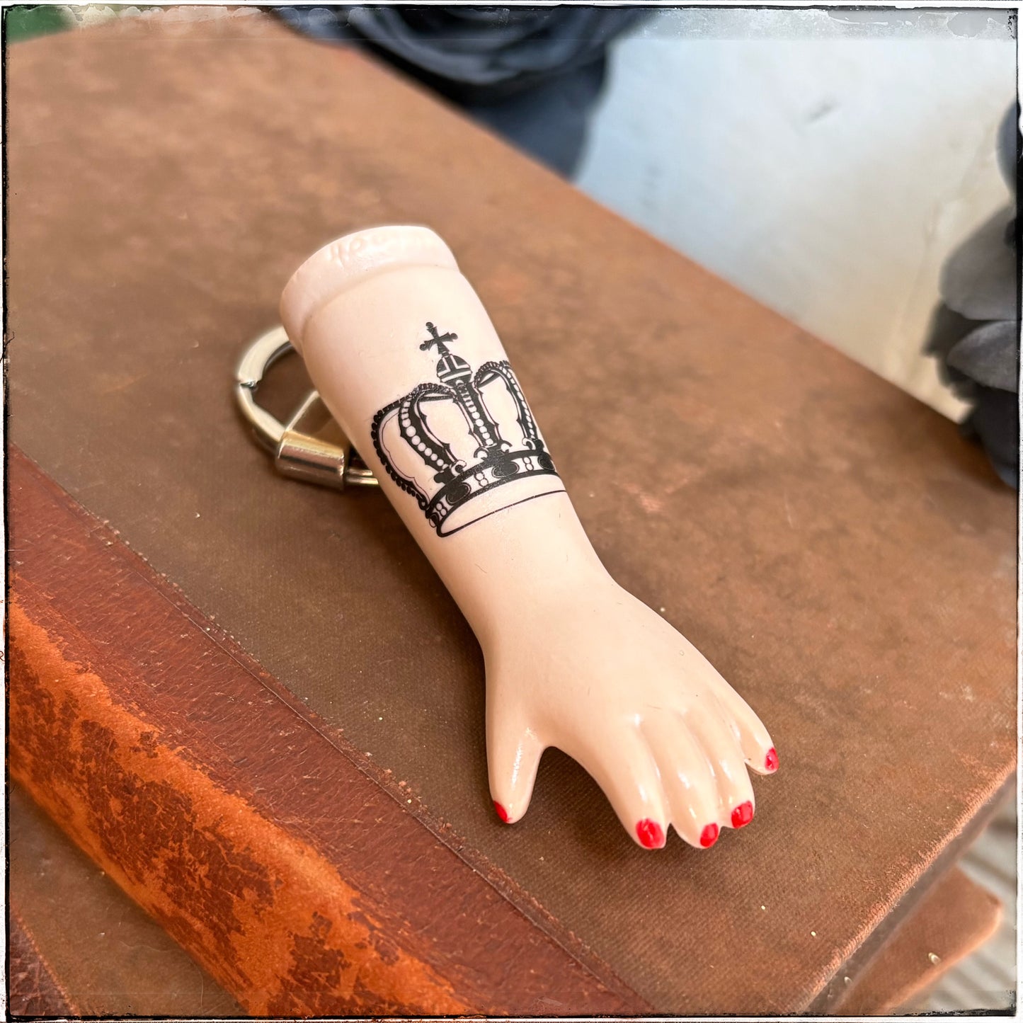 Doll Arm Key Ring - Queen