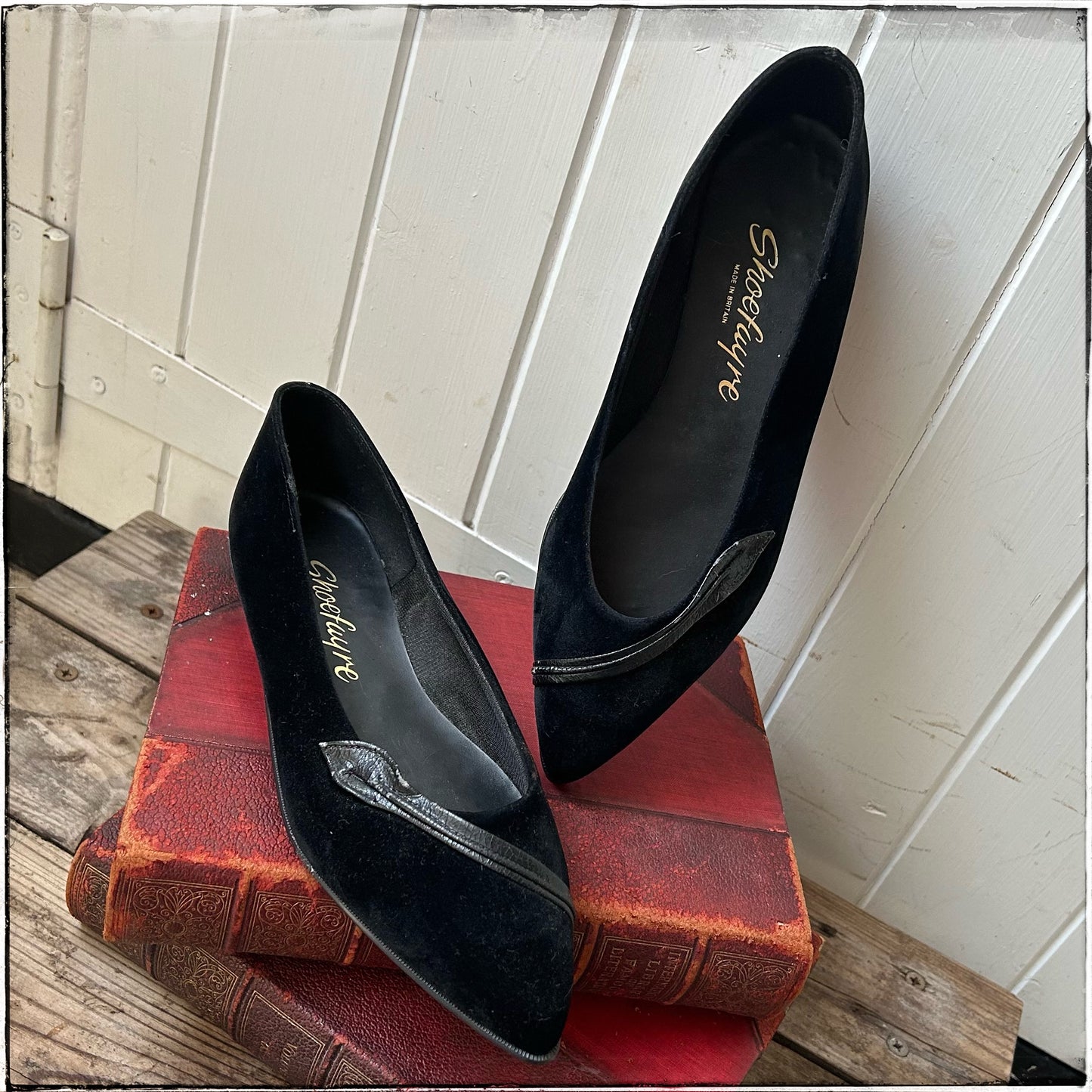 Vintage 80s Black Suede Leather Detail Flats