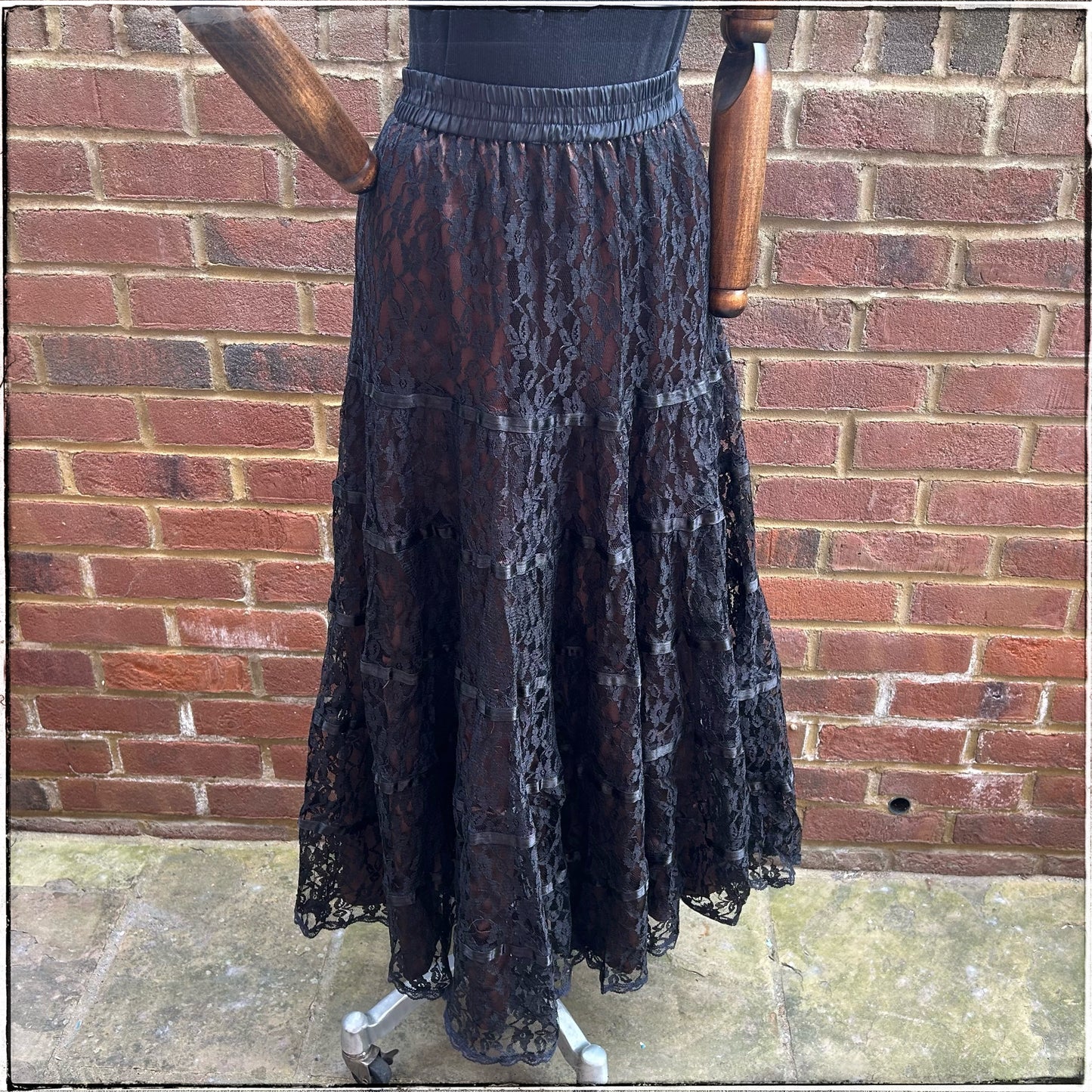 Vintage Fully Lined Black Lace Boho Maxi Skirt