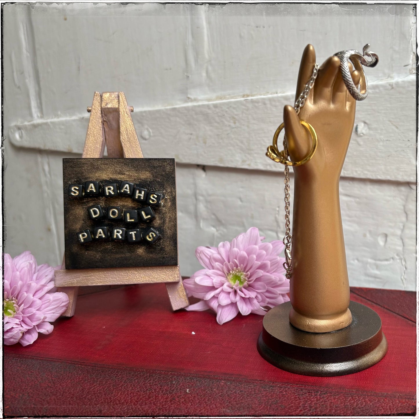 Medium Doll Arm Jewellery Holder - Gold