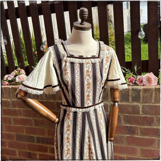 Vintage 70s Floral Prairie Maxi Dress