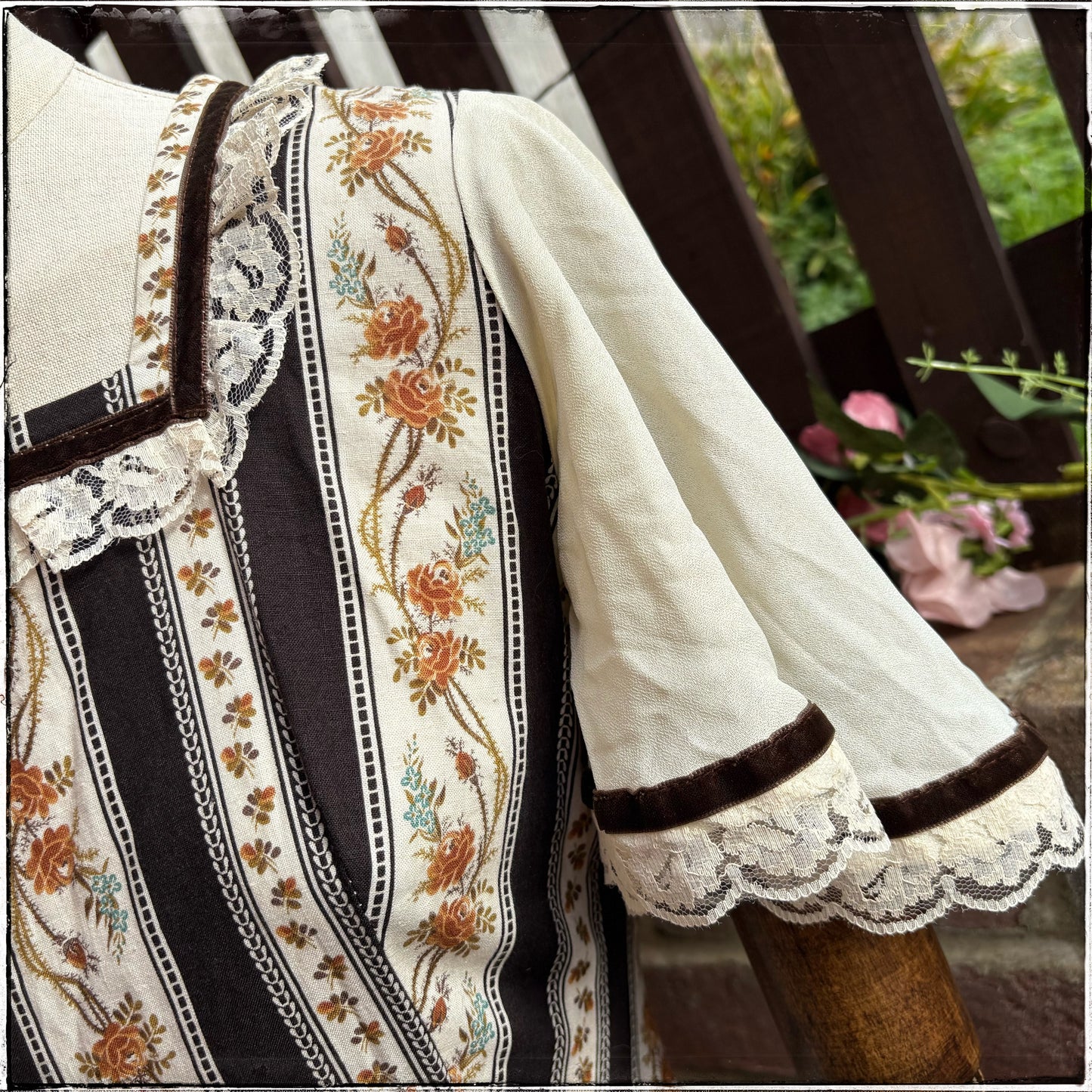 Vintage 70s Floral Prairie Maxi Dress