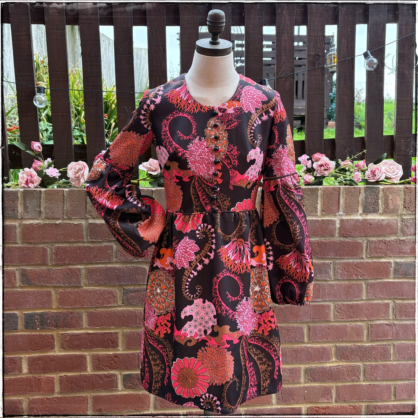 Vintage 60s Psychedelic Trumpet Sleeve Mini Dress