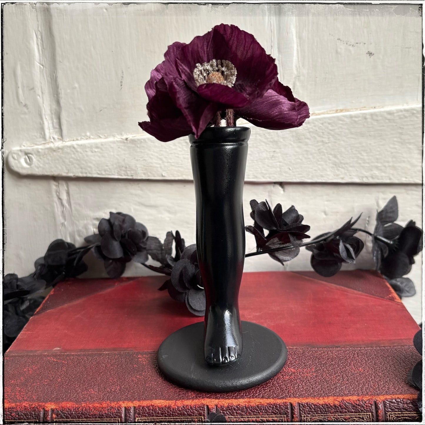 Small Doll Leg Vase - Black