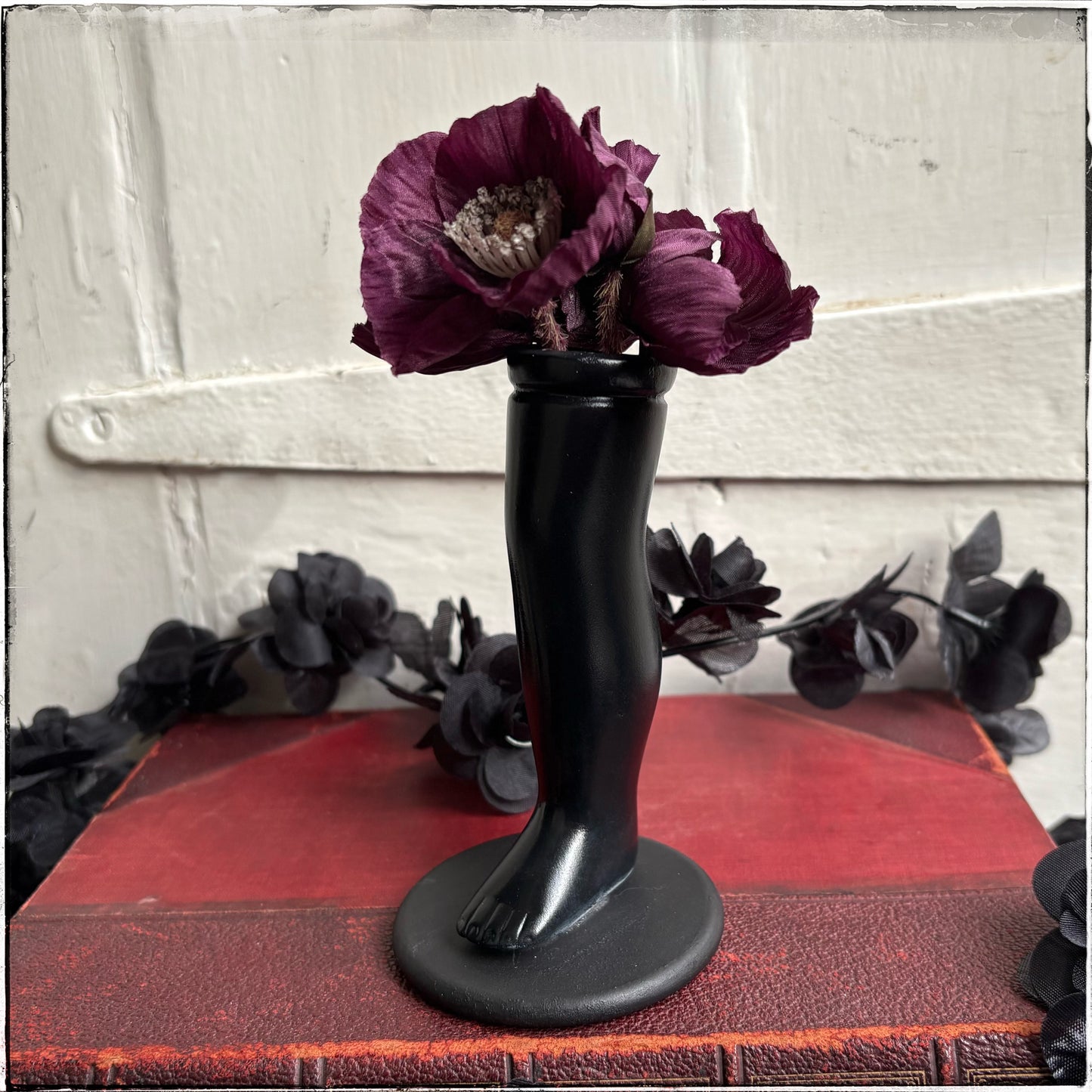Small Doll Leg Vase - Black
