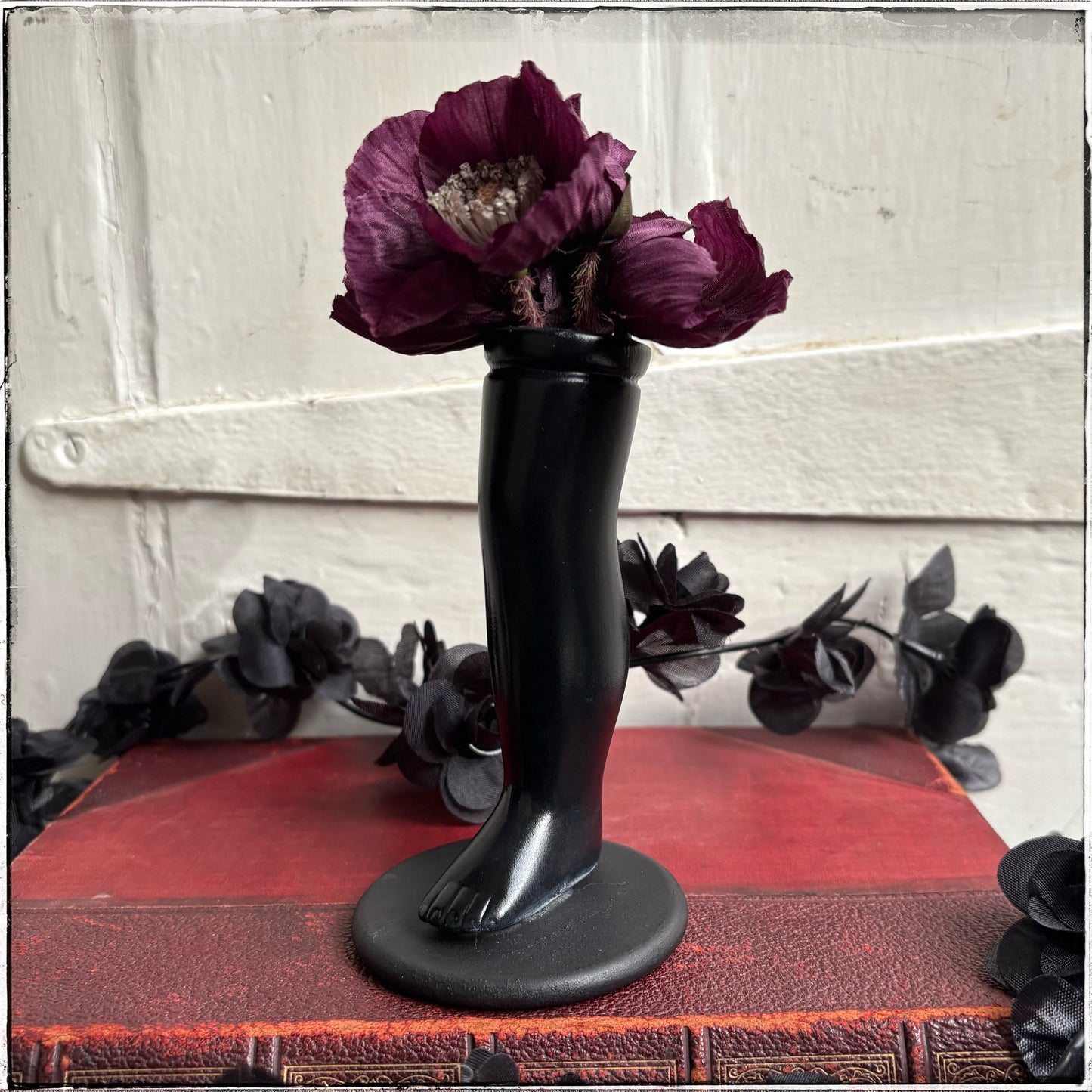 Small Doll Leg Vase - Black
