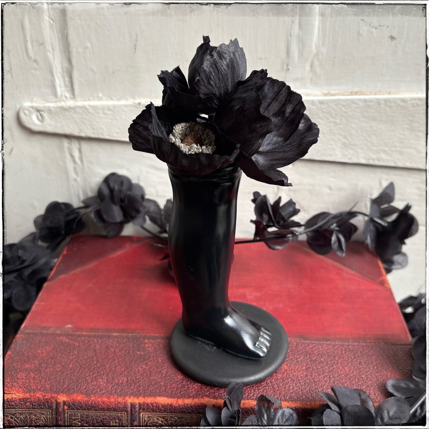 Medium Doll Leg Vase - Black