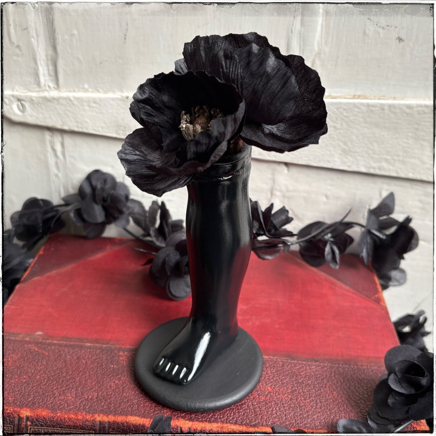 Medium Doll Leg Vase - Black