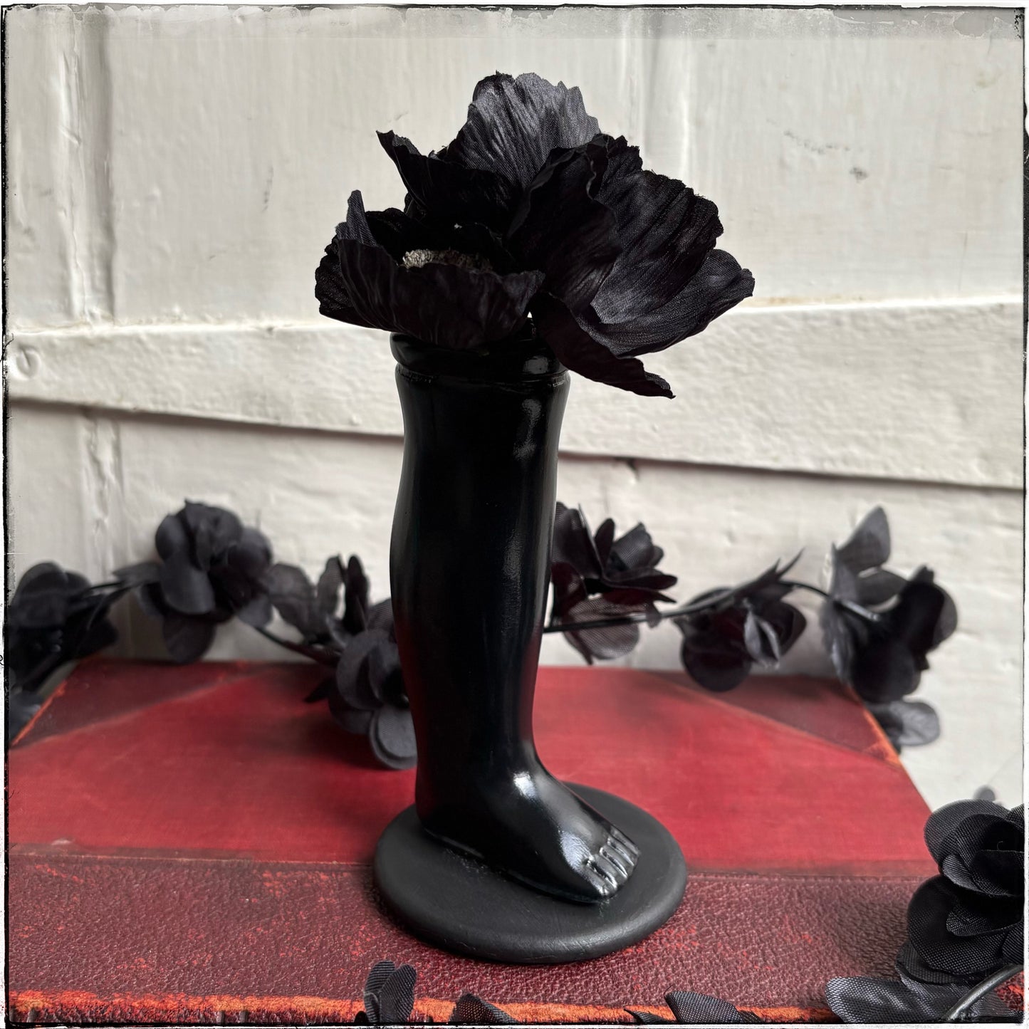 Medium Doll Leg Vase - Black
