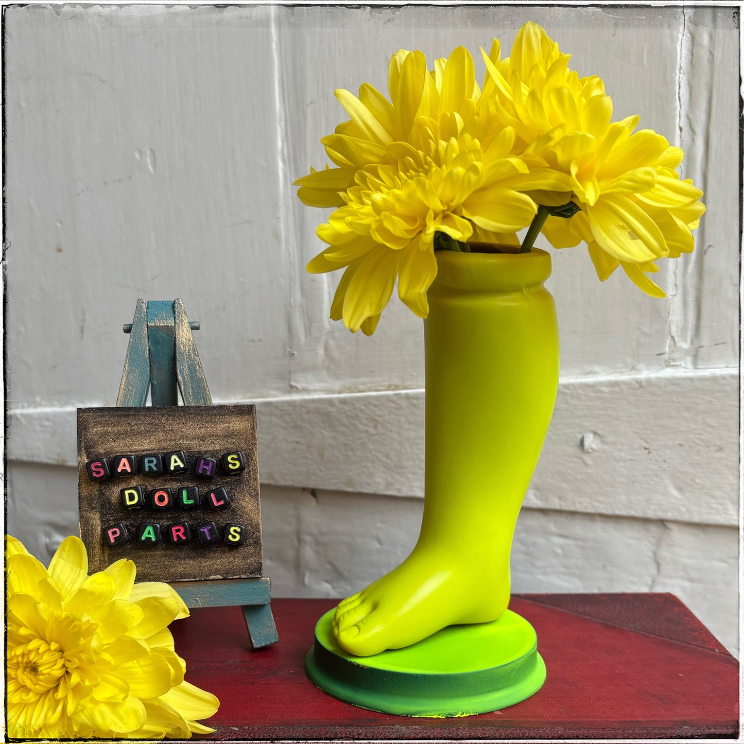 Large Doll Leg Vase - Neon Yellow
