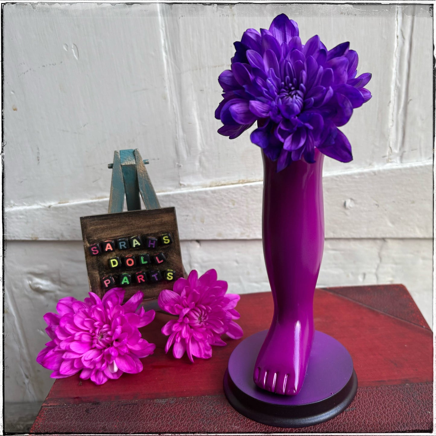 Large Doll Leg Vase - Neon Purple