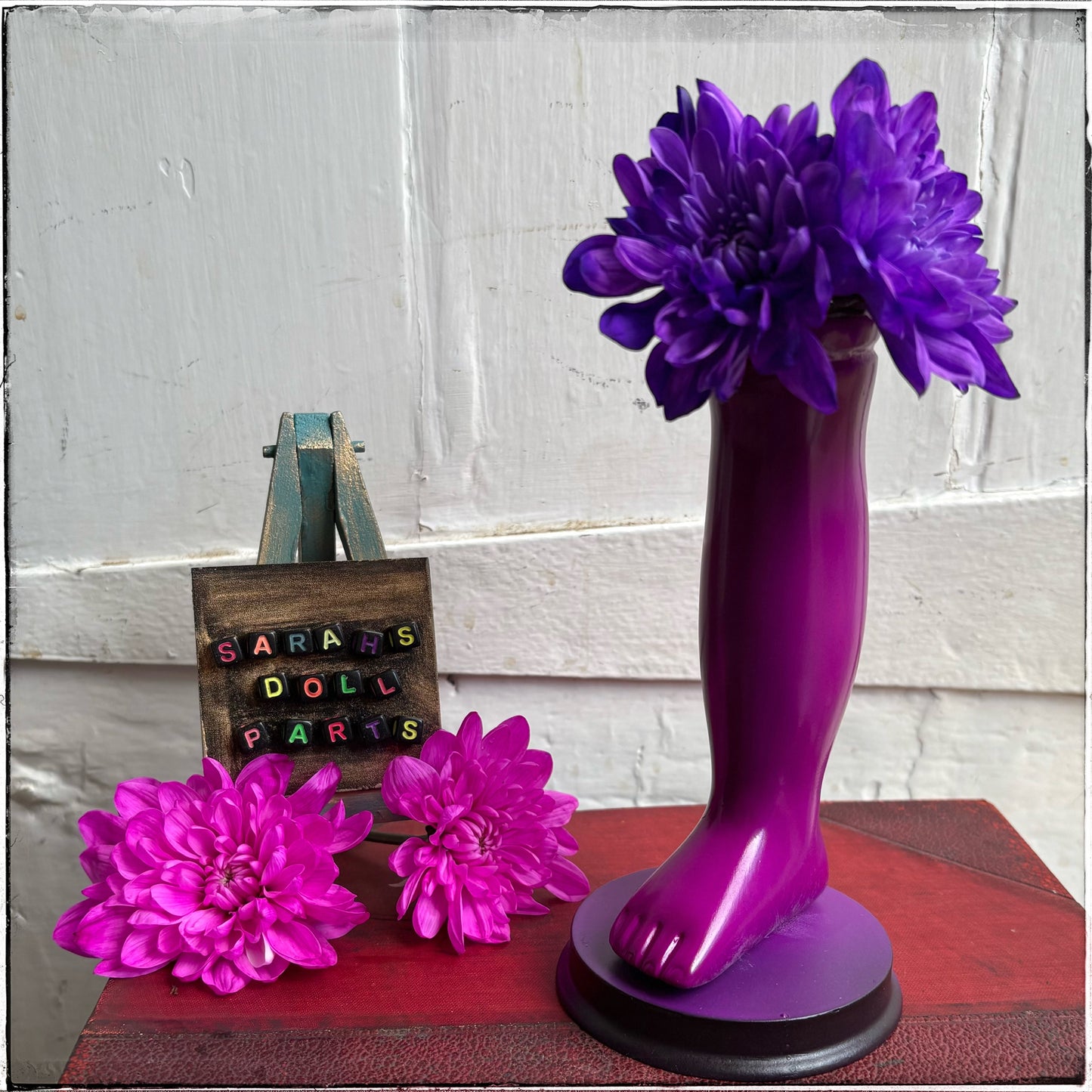 Large Doll Leg Vase - Neon Purple