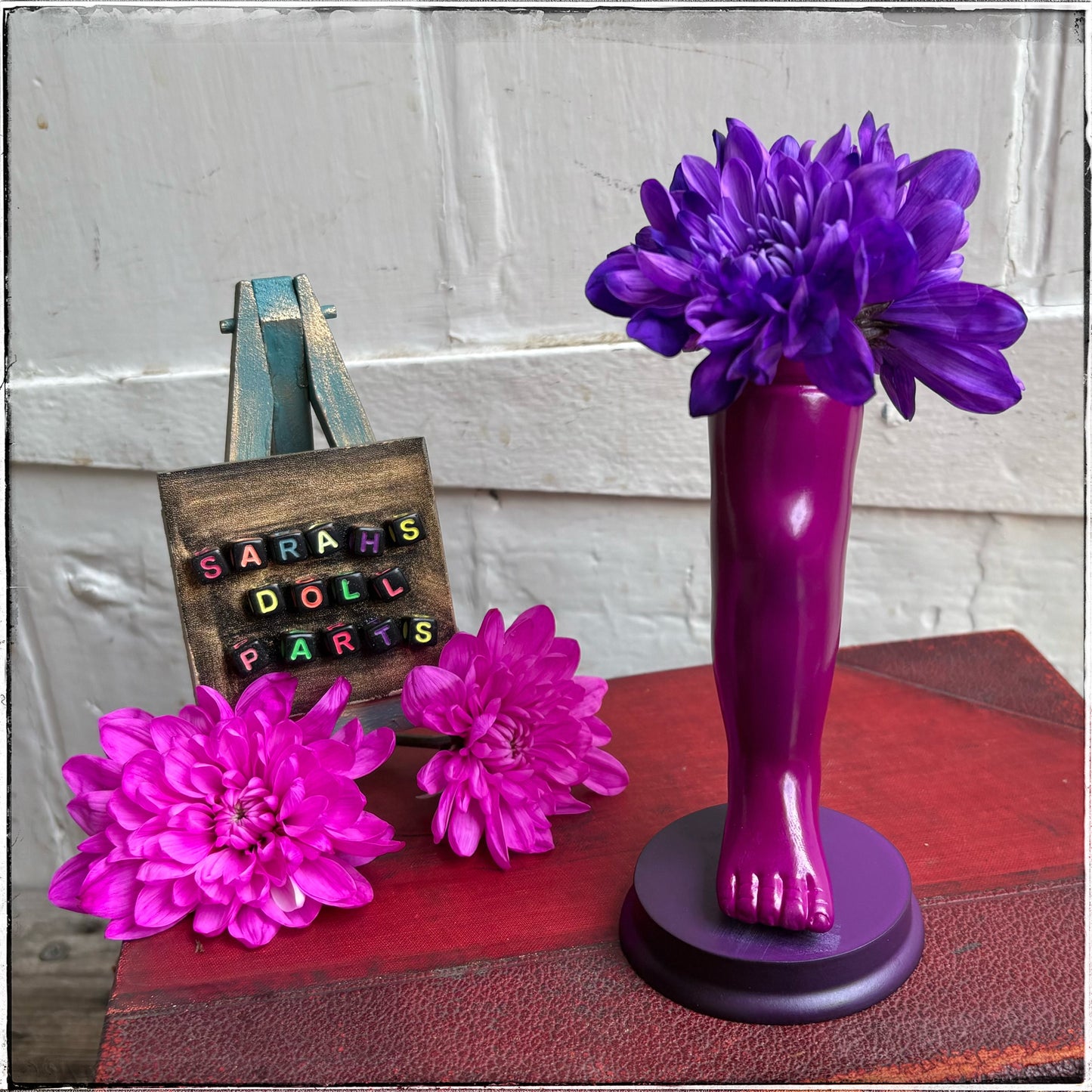 Small Doll Leg Vase - Neon Purple