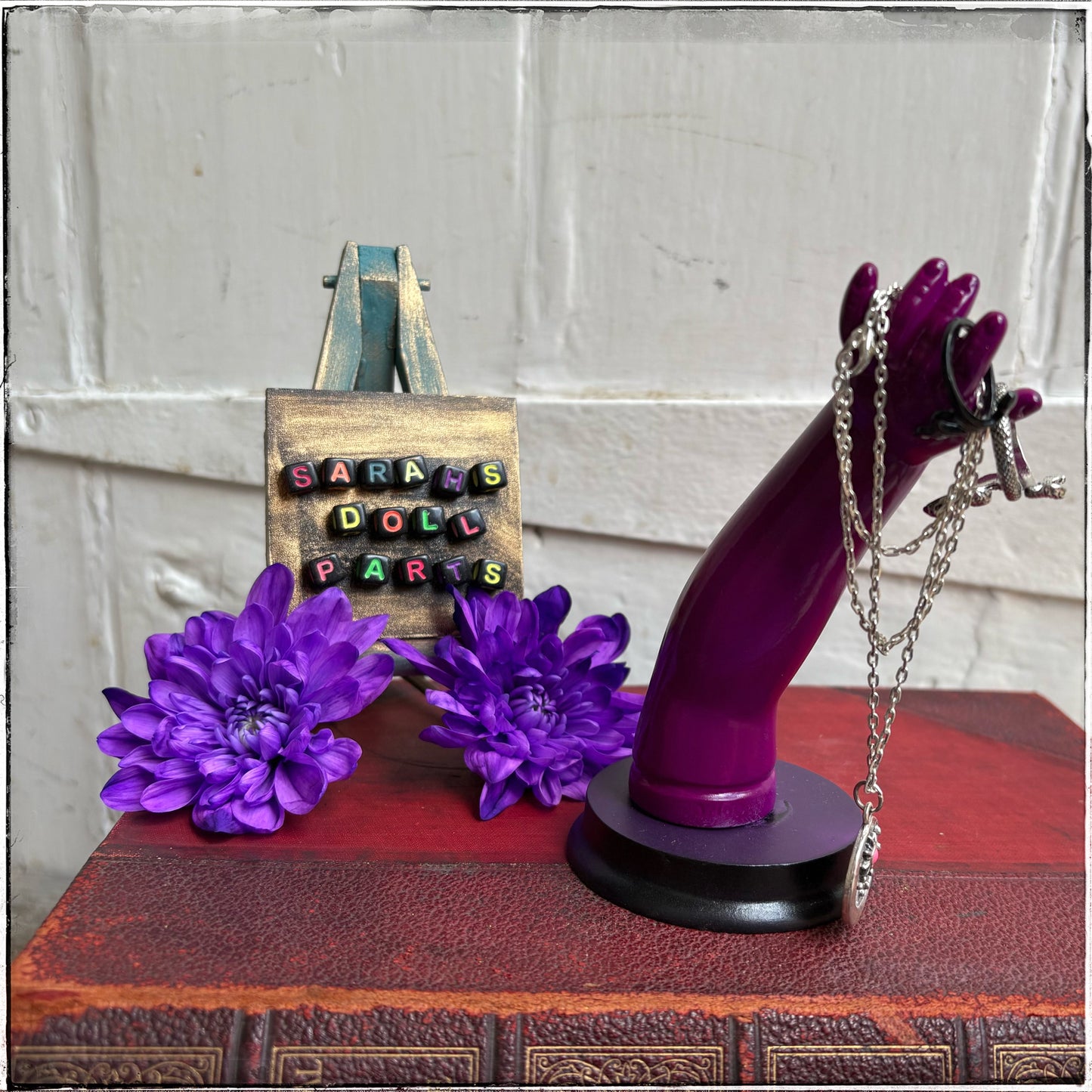 Medium Doll Arm Jewellery Holder - Neon Purple