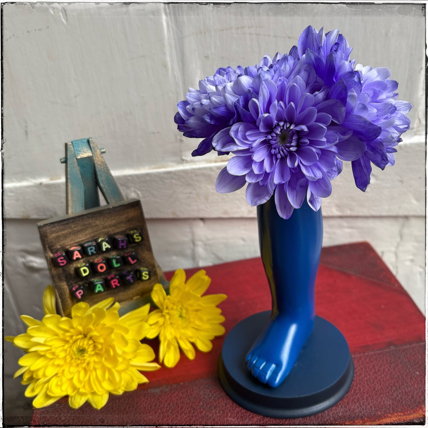 Large Doll Leg Vase - Neon Blue