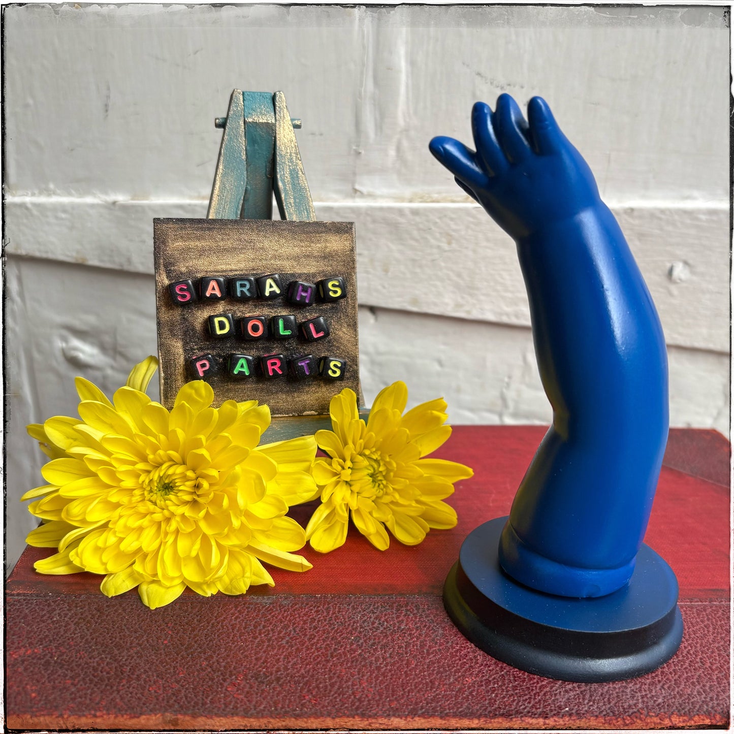 Medium Doll Arm Jewellery Holder - Neon Blue