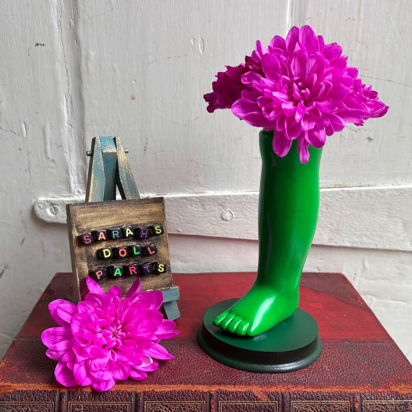 Large Doll Leg Vase - Neon Green