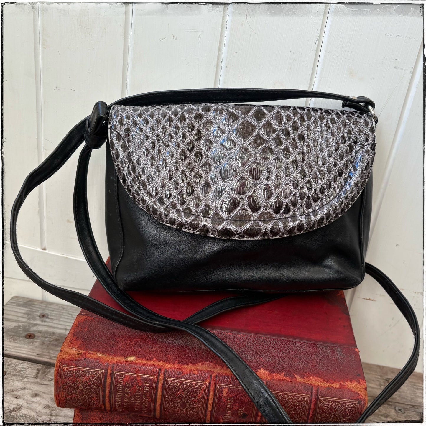 Vintage Faux Leather Snake Print Shoulder/Cross Body Bag