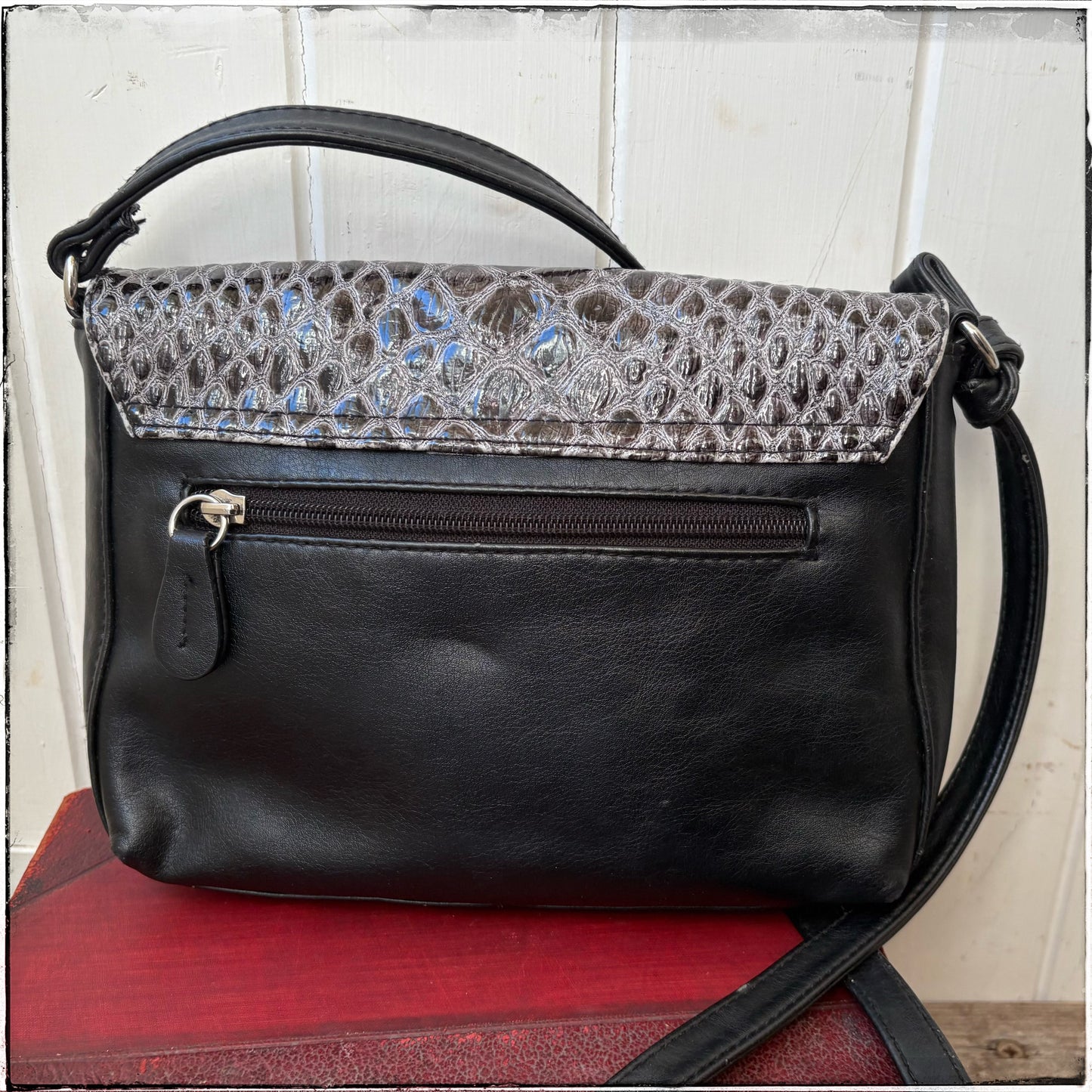 Vintage Faux Leather Snake Print Shoulder/Cross Body Bag