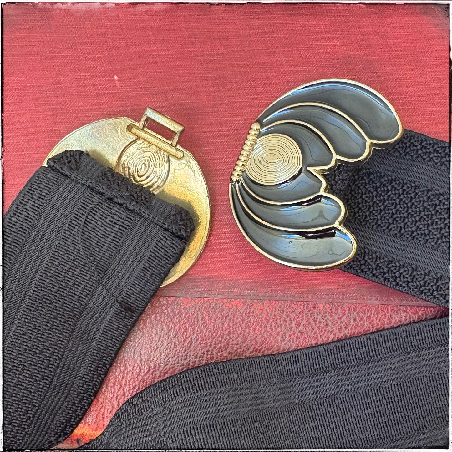Vintage 80s Style Elasticated Butterfly Enamel Belt